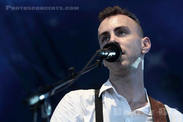 ASAF AVIDAN AND THE MOJOS - 2011-06-26 - PARIS - Hippodrome de Longchamp - 